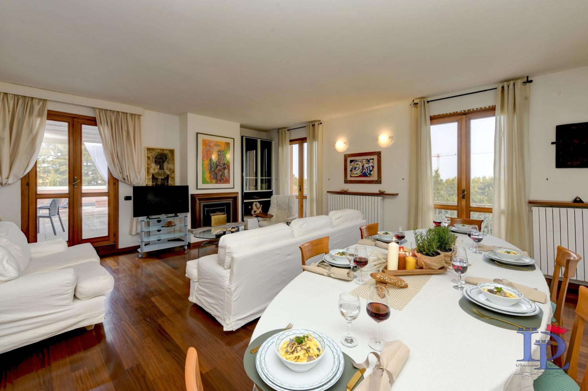 Desenzanoloft Official Partner Marriott Homes & Villas - Gardastar La Stella Del Lago Desenzano del Garda Ngoại thất bức ảnh