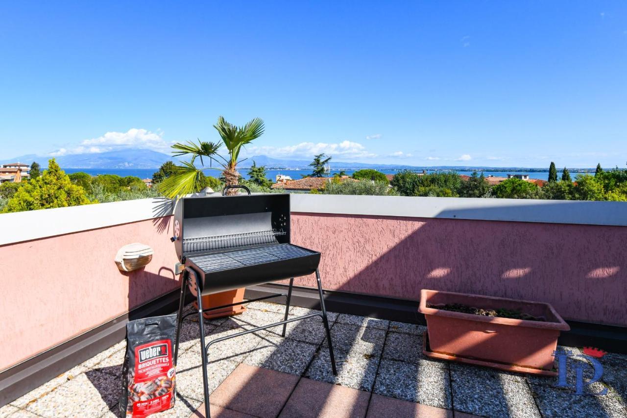 Desenzanoloft Official Partner Marriott Homes & Villas - Gardastar La Stella Del Lago Desenzano del Garda Ngoại thất bức ảnh